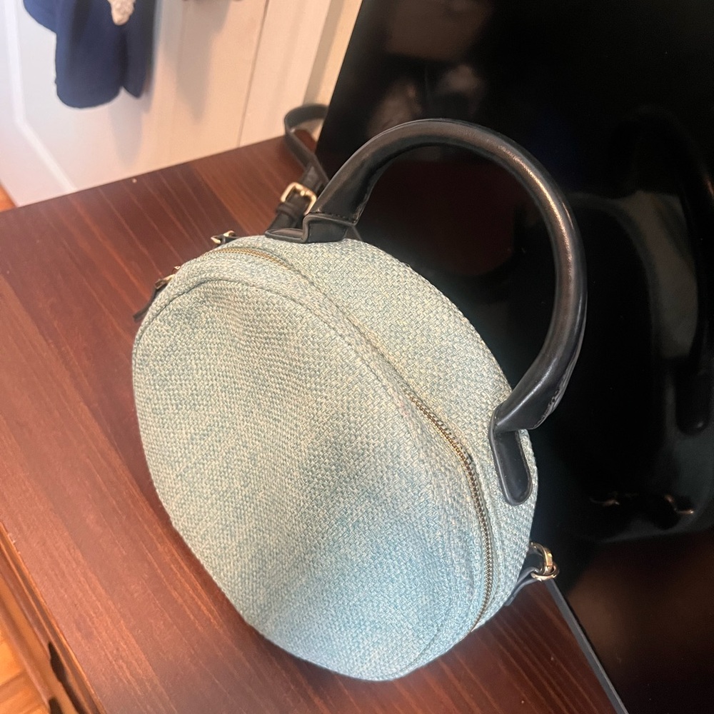 Round Blue Handbag - Picture 2 of 4
